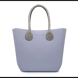 Versa Tote Lilac w/bonus set interchangeable straps